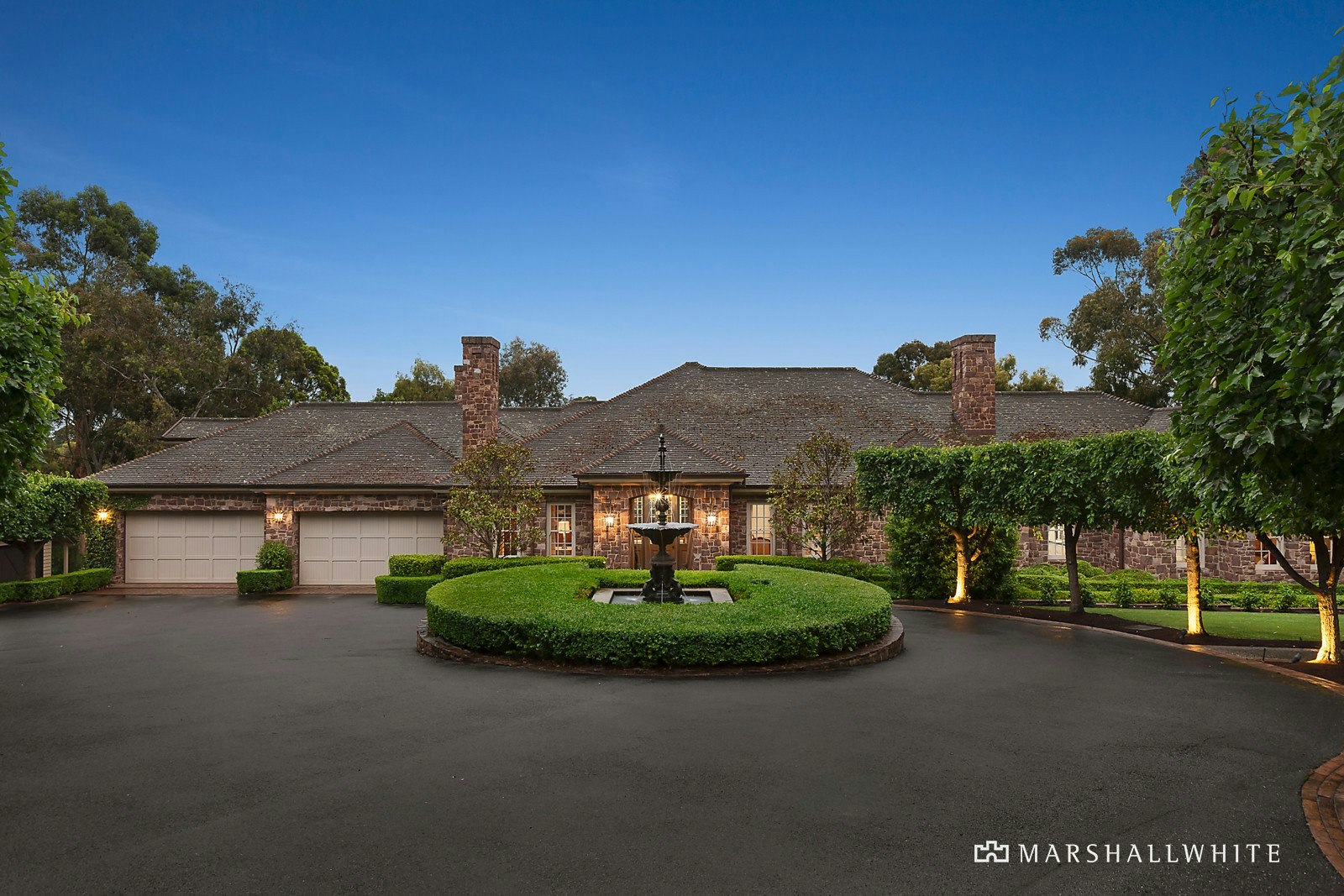 29 Dirlton Crescent, Park Orchards, VIC