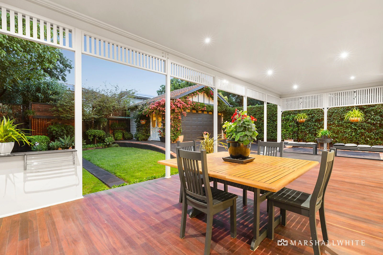 17 Ross Street, Surrey Hills, VIC