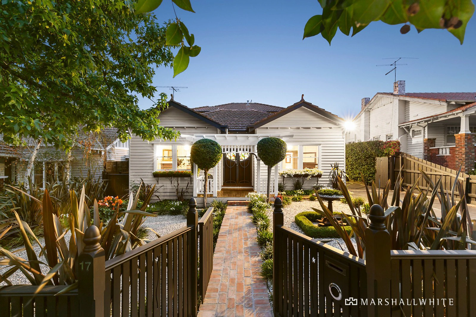 17 Ross Street, Surrey Hills, VIC