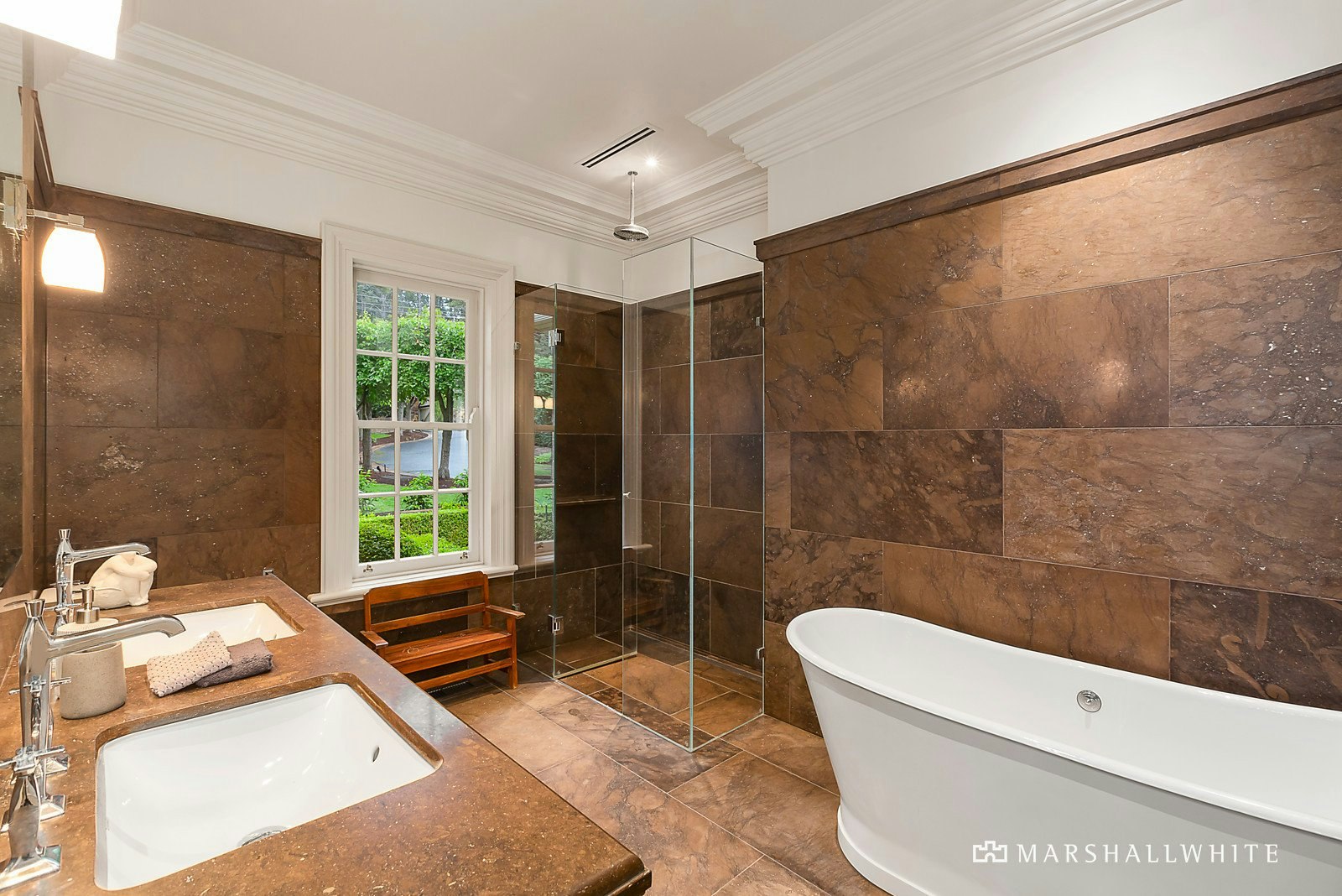 29 Dirlton Crescent, Park Orchards, VIC