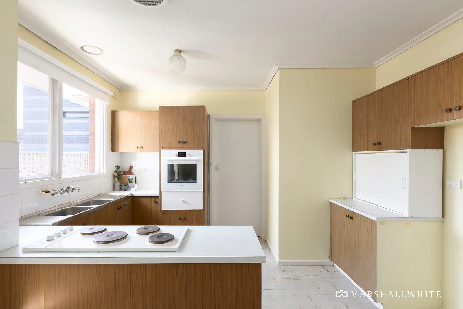 2/6 Regent Street, Brighton East, VIC