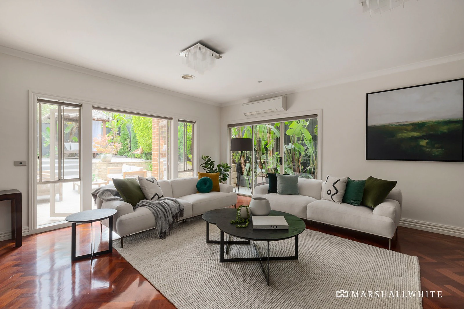 2 Dickens Street, Glen Iris, VIC