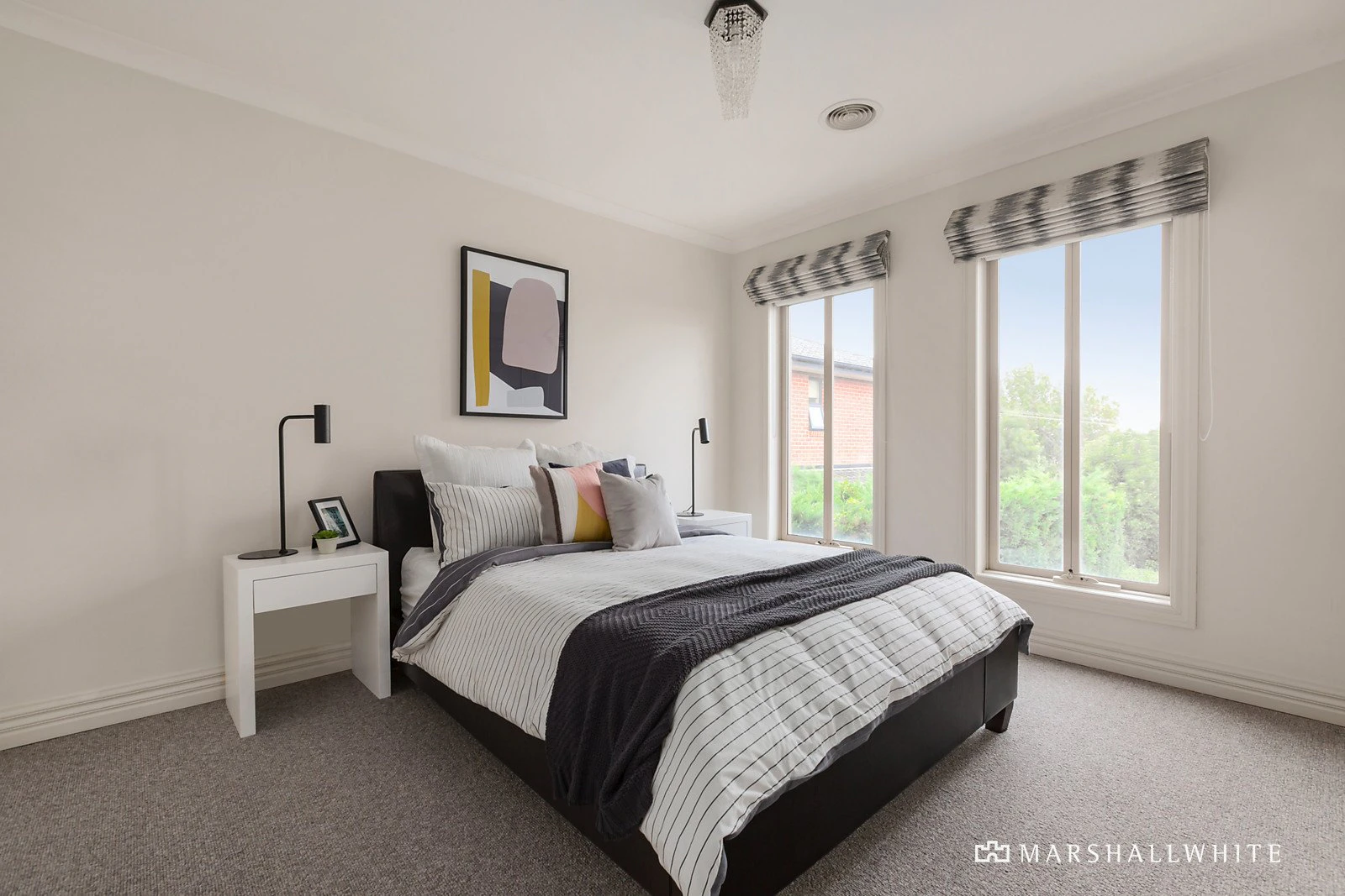 2 Dickens Street, Glen Iris, VIC