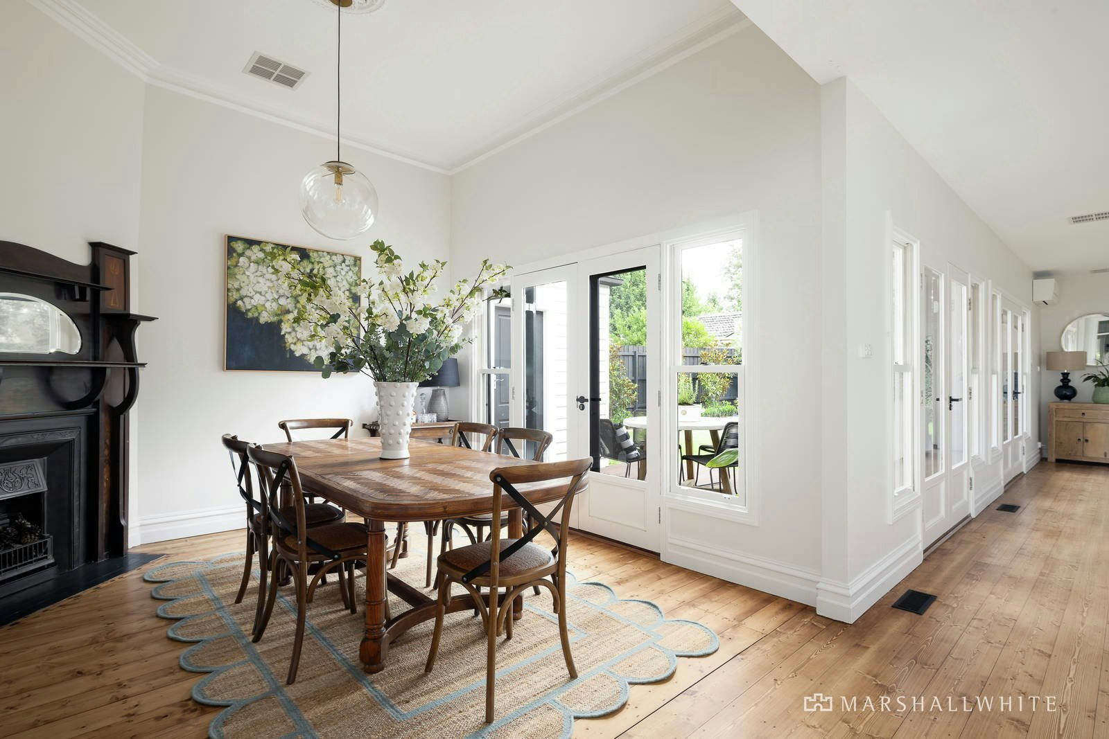 10 Royston Avenue, Malvern East, VIC