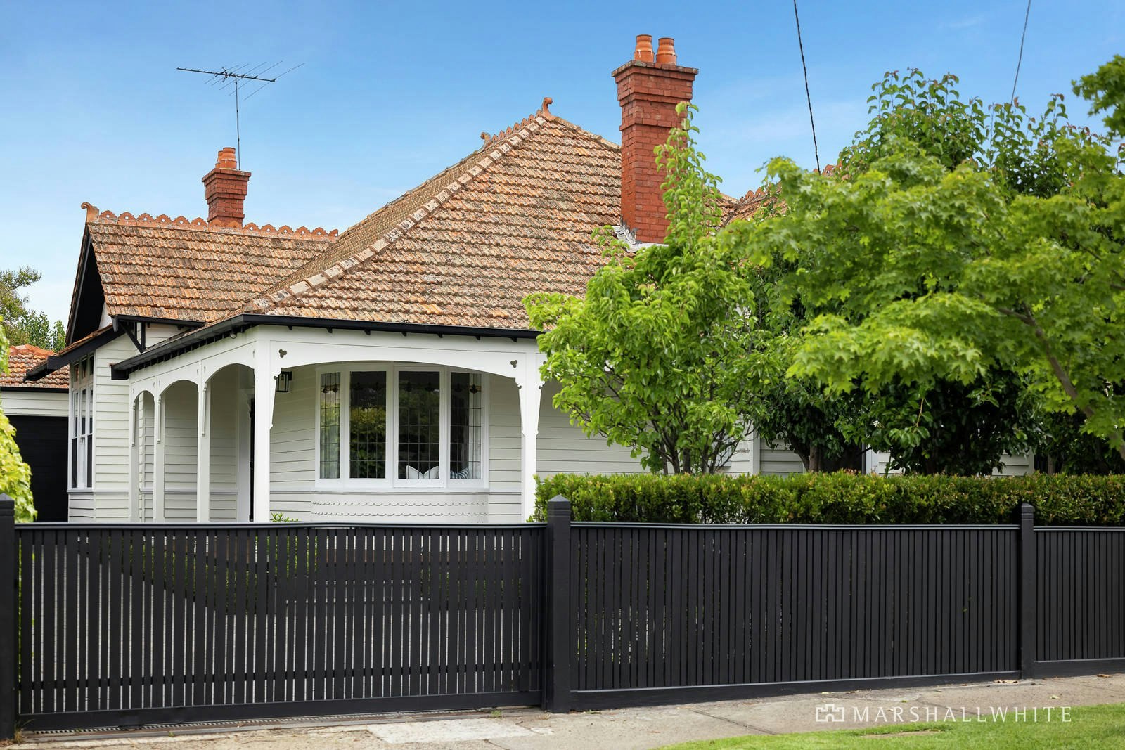 10 Royston Avenue, Malvern East, VIC