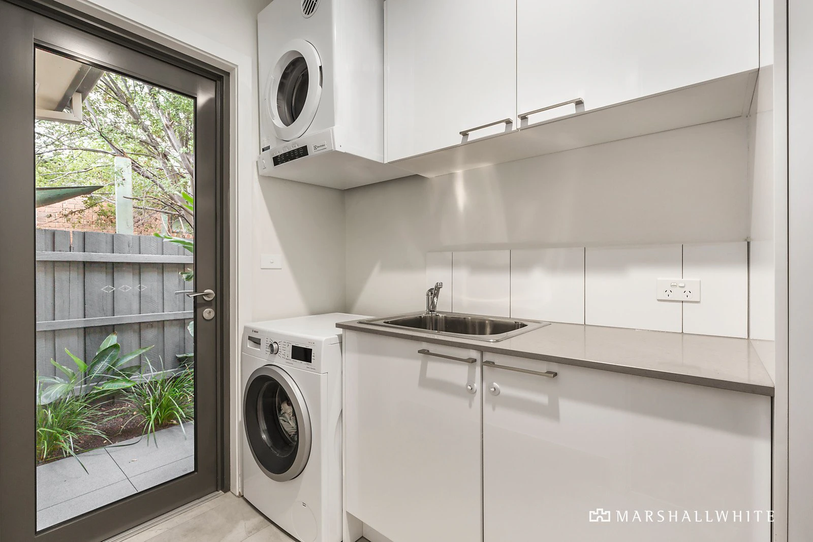 77B Haldane Street, Beaumaris, VIC