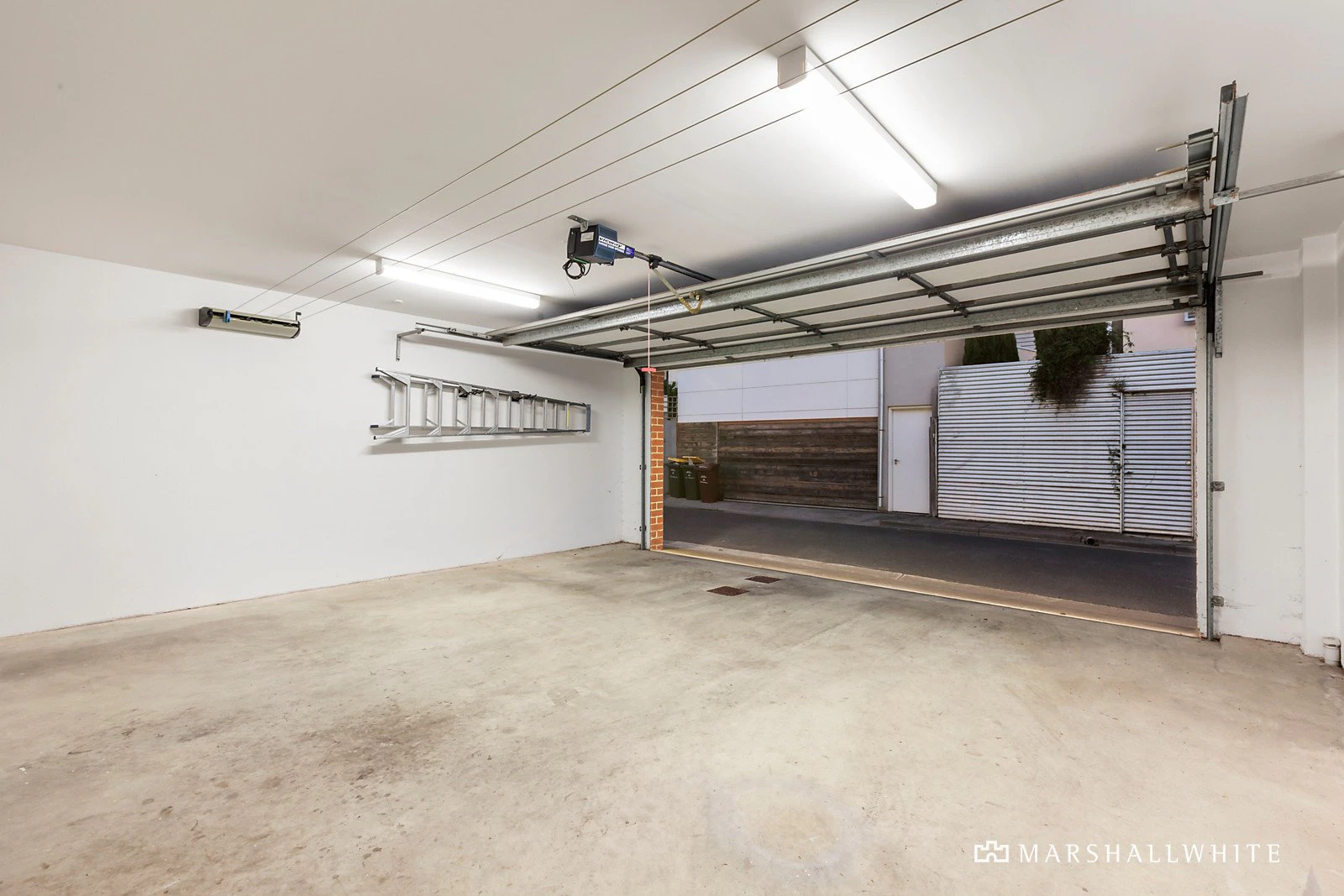 11 Faussett Street, Albert Park, VIC