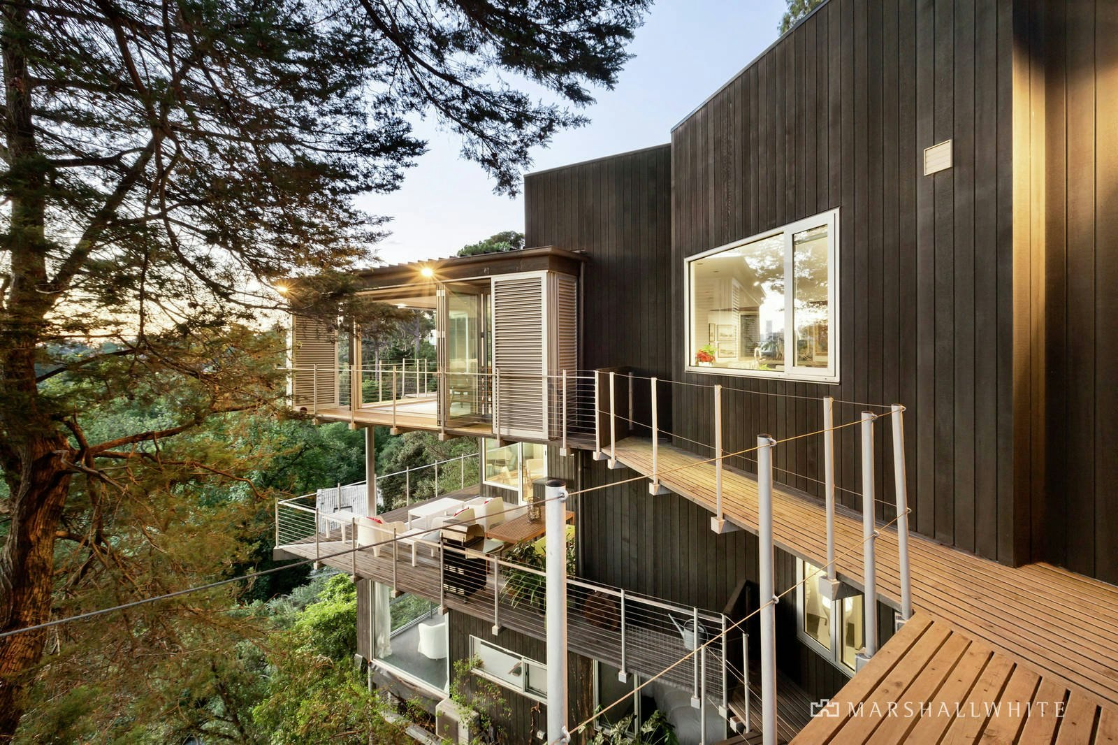 25B Swinton Avenue, Kew, VIC