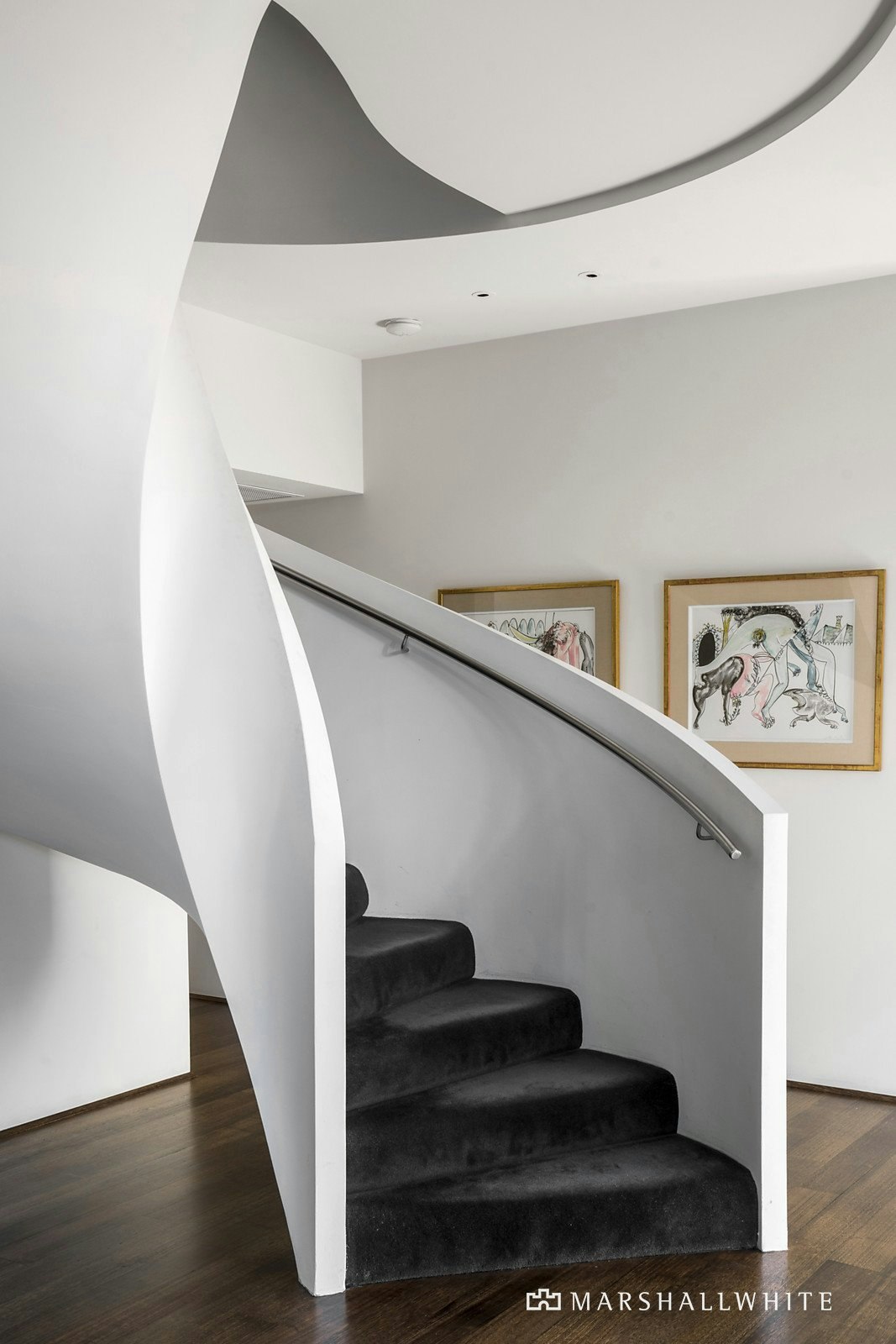 42 Avenue Athol, Canterbury, VIC