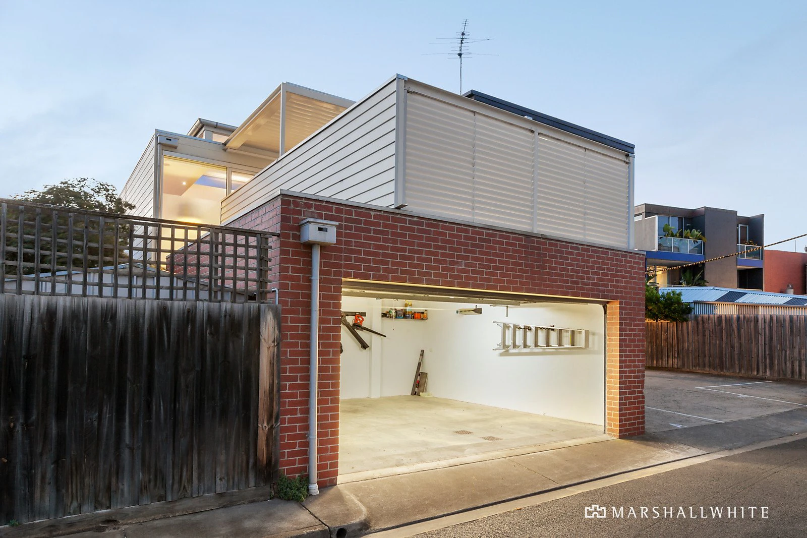 11 Faussett Street, Albert Park, VIC