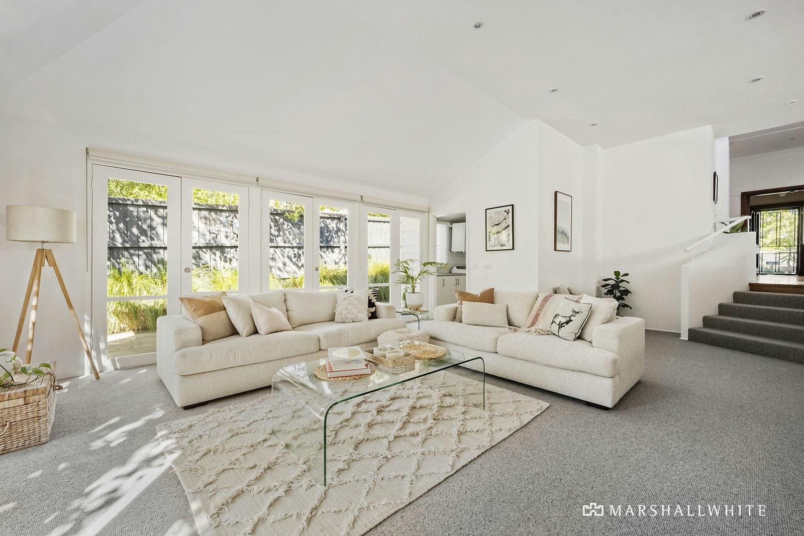 1 Kirkwood Drive, Camberwell, VIC