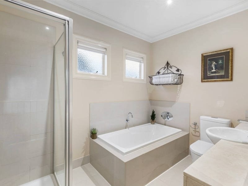 5/8 Innisfallen Avenue, Templestowe, VIC