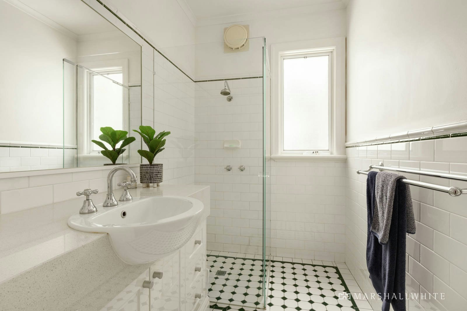 60 Fairview Avenue, Camberwell, VIC