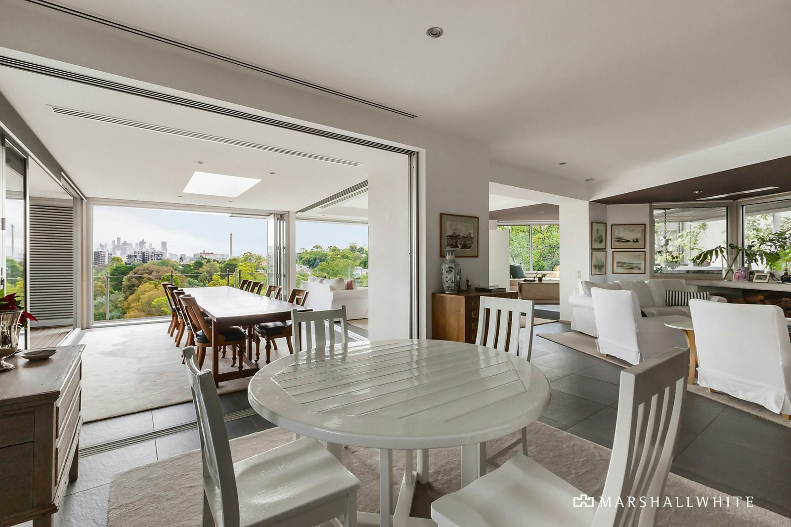 25B Swinton Avenue, Kew, VIC