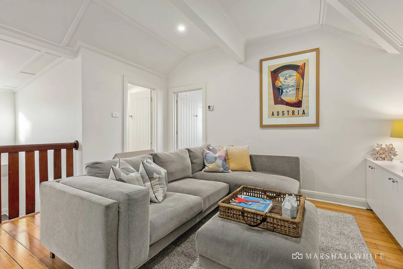 33 Dorrington Avenue, Glen Iris, VIC