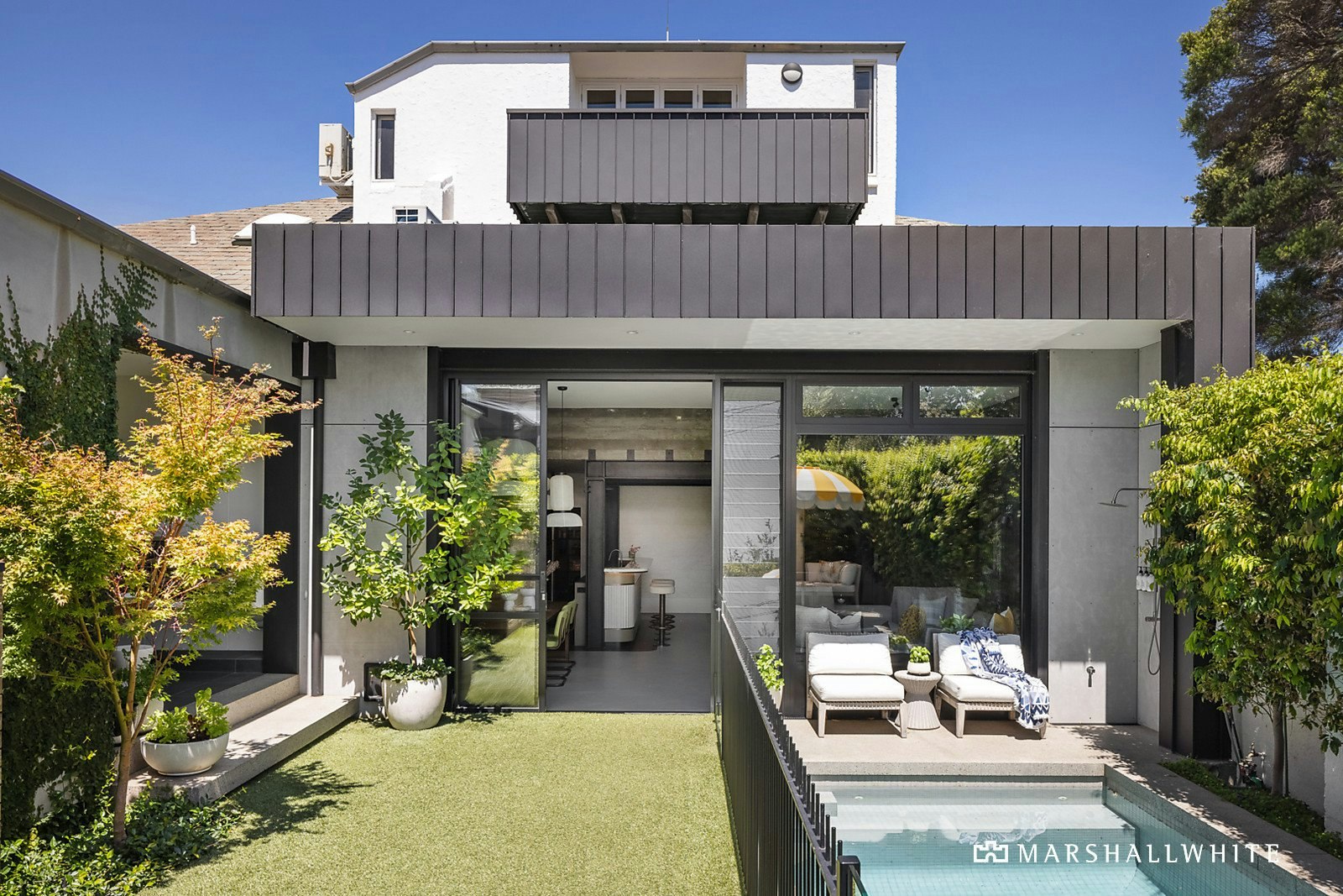 15 Merton Street, Albert Park, VIC