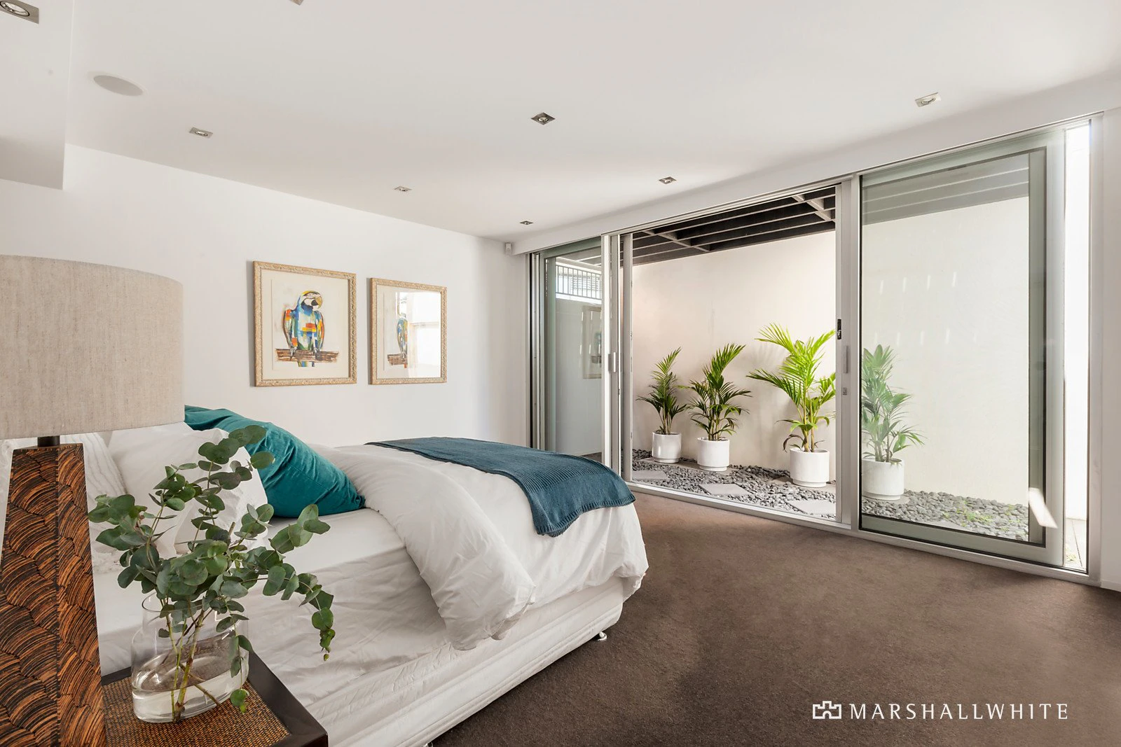 11 Faussett Street, Albert Park, VIC