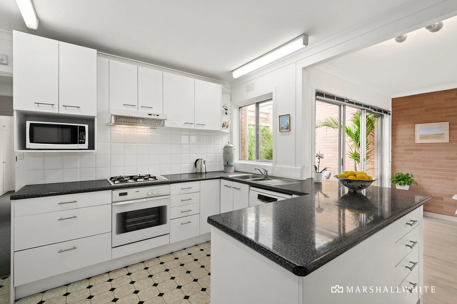 1/3 Estella Street, Glen Iris, VIC
