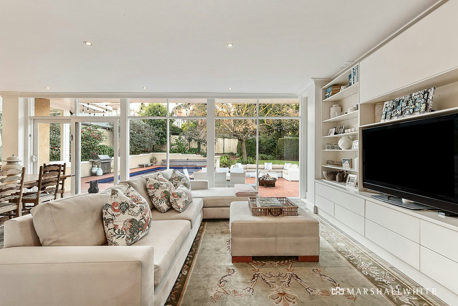 33 Dorrington Avenue, Glen Iris, VIC