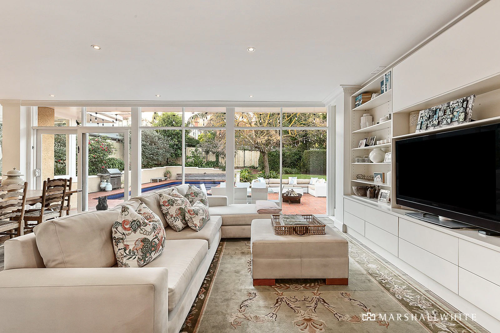 33 Dorrington Avenue, Glen Iris, VIC