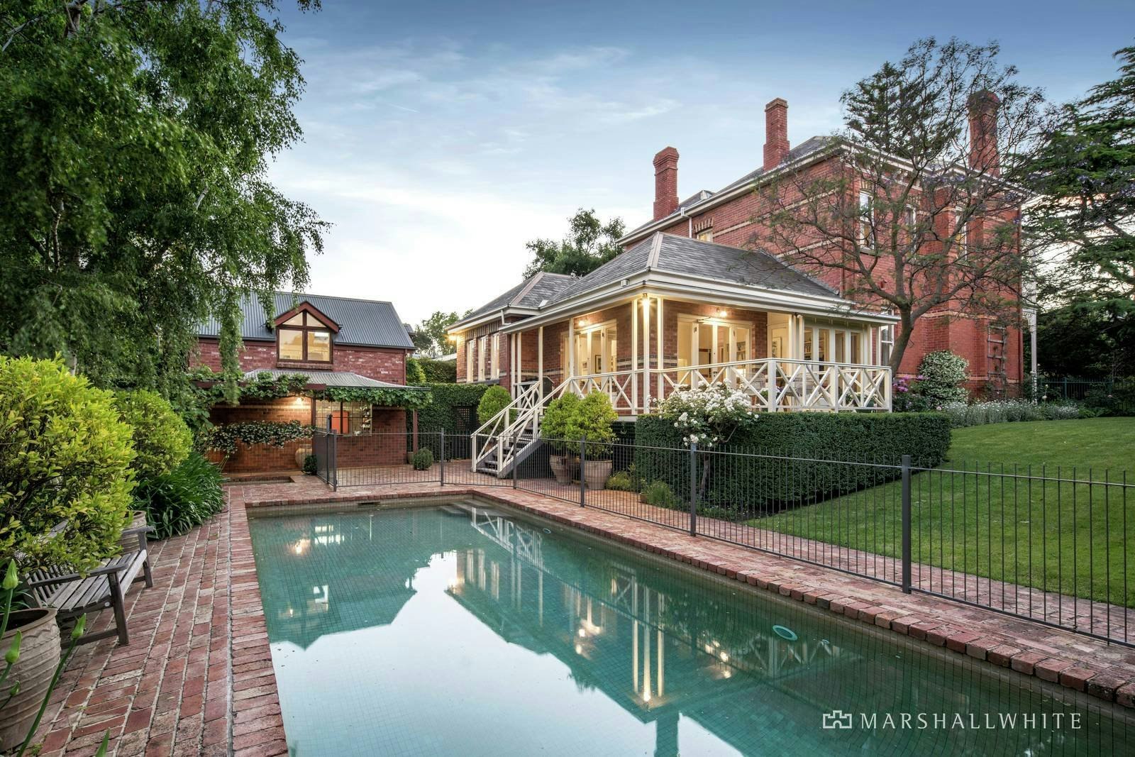 56 Elizabeth Street, Malvern, VIC