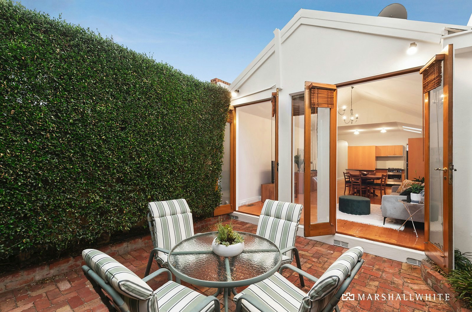 41 Finlay Street, Albert Park, VIC