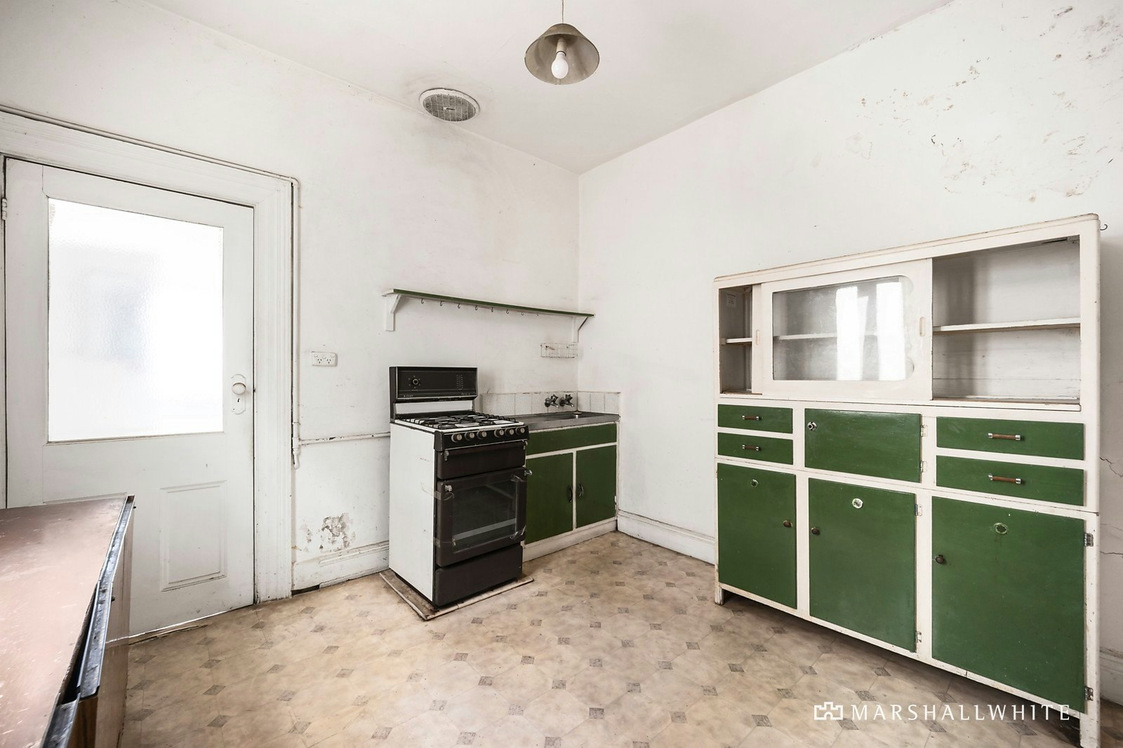 29 Finlay Street, Albert Park, VIC