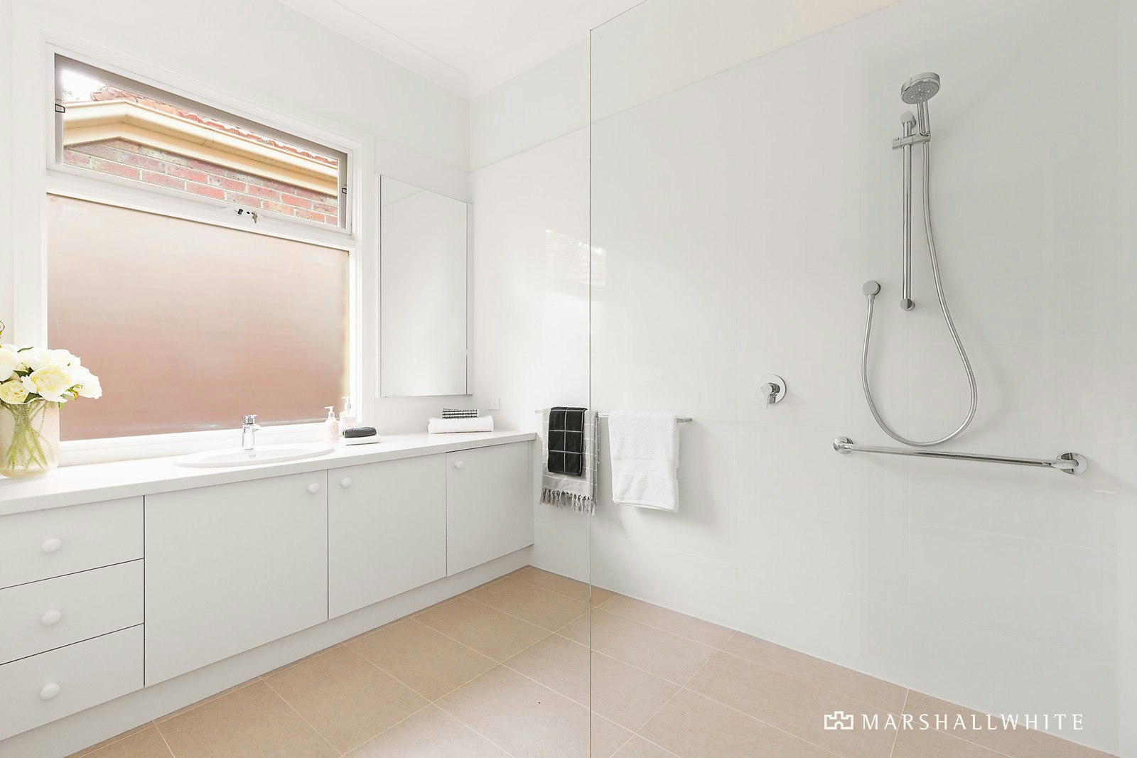 18 St Anthonys Place, Kew, VIC