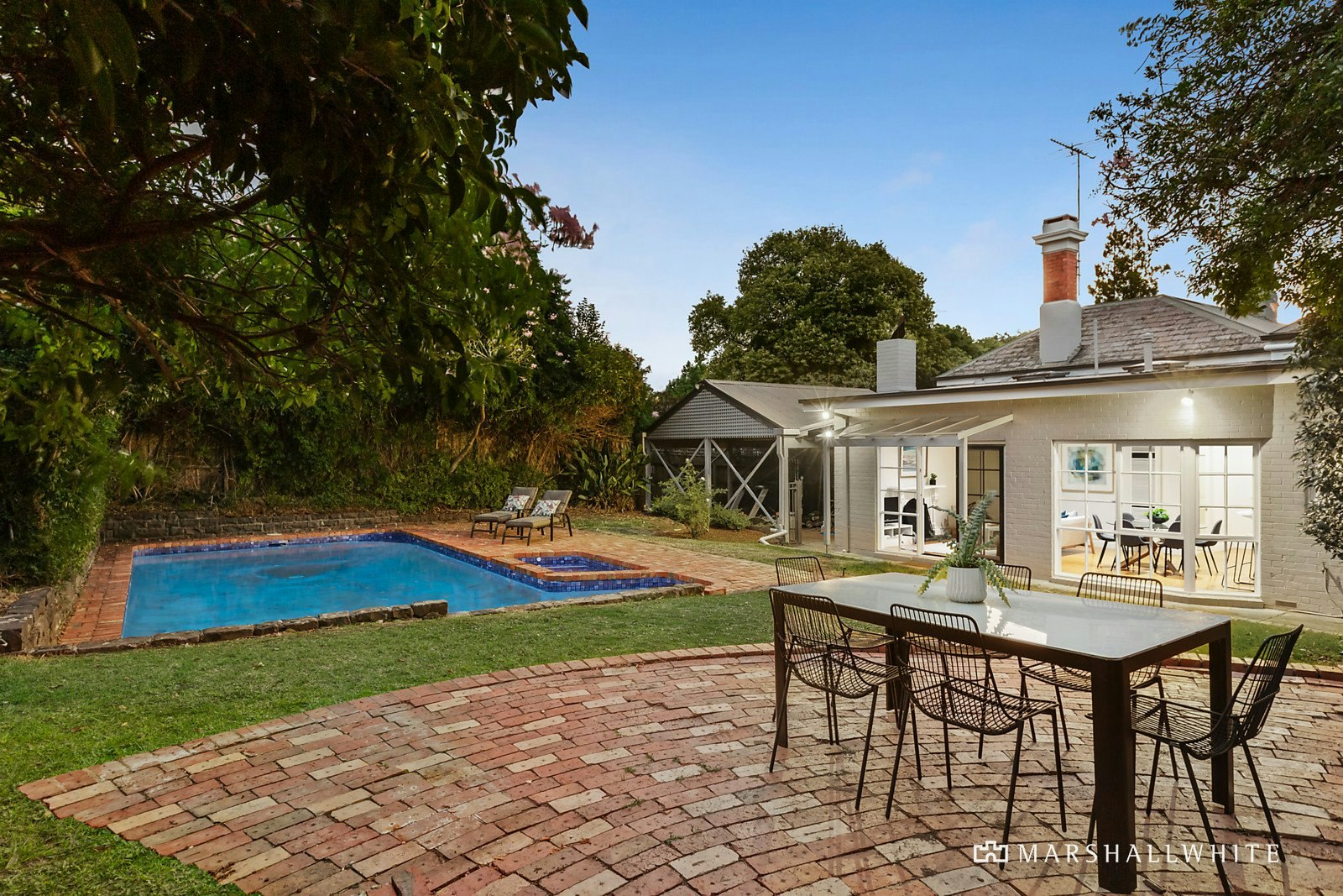 14 Leopold Crescent, Mont Albert, VIC