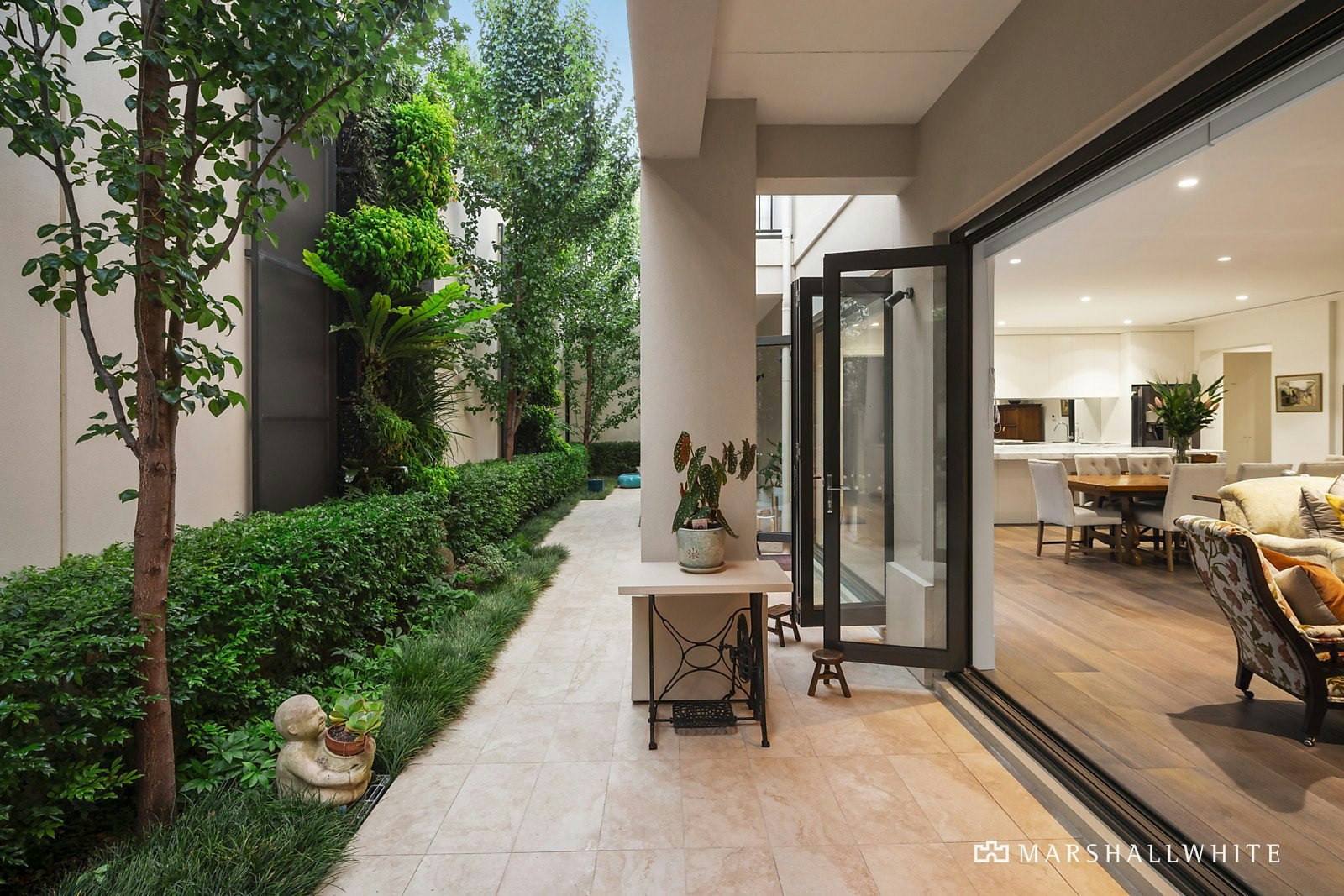 1/17 Somers Avenue, Malvern, VIC