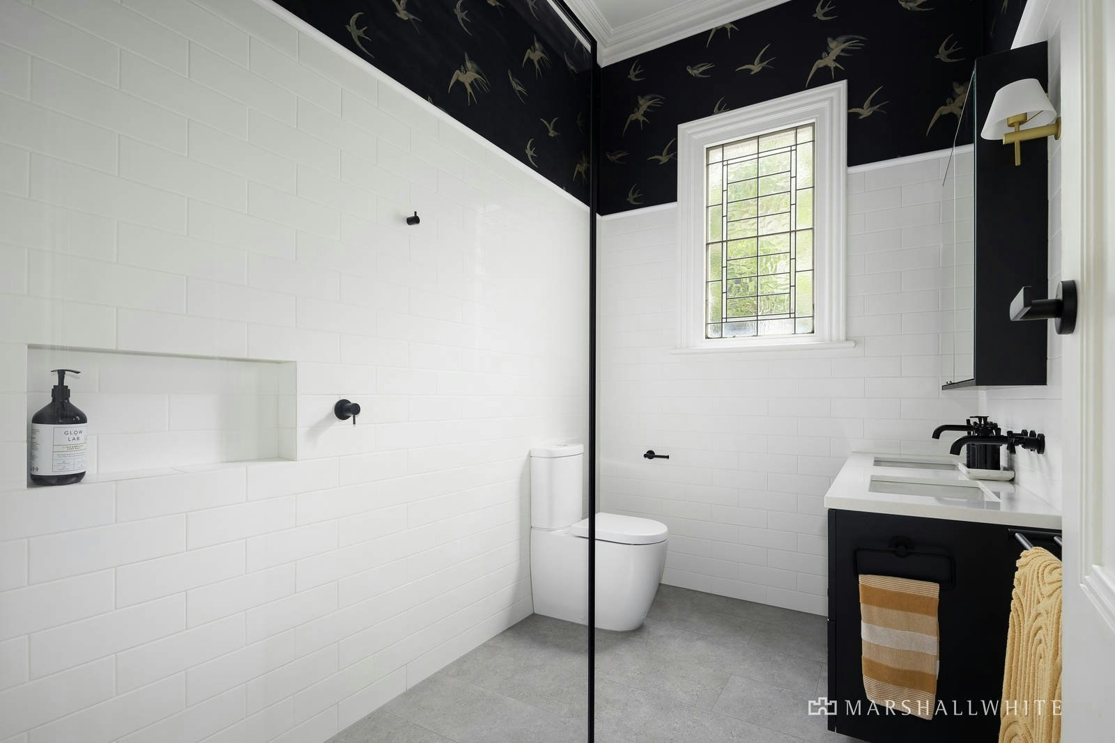 10 Royston Avenue, Malvern East, VIC