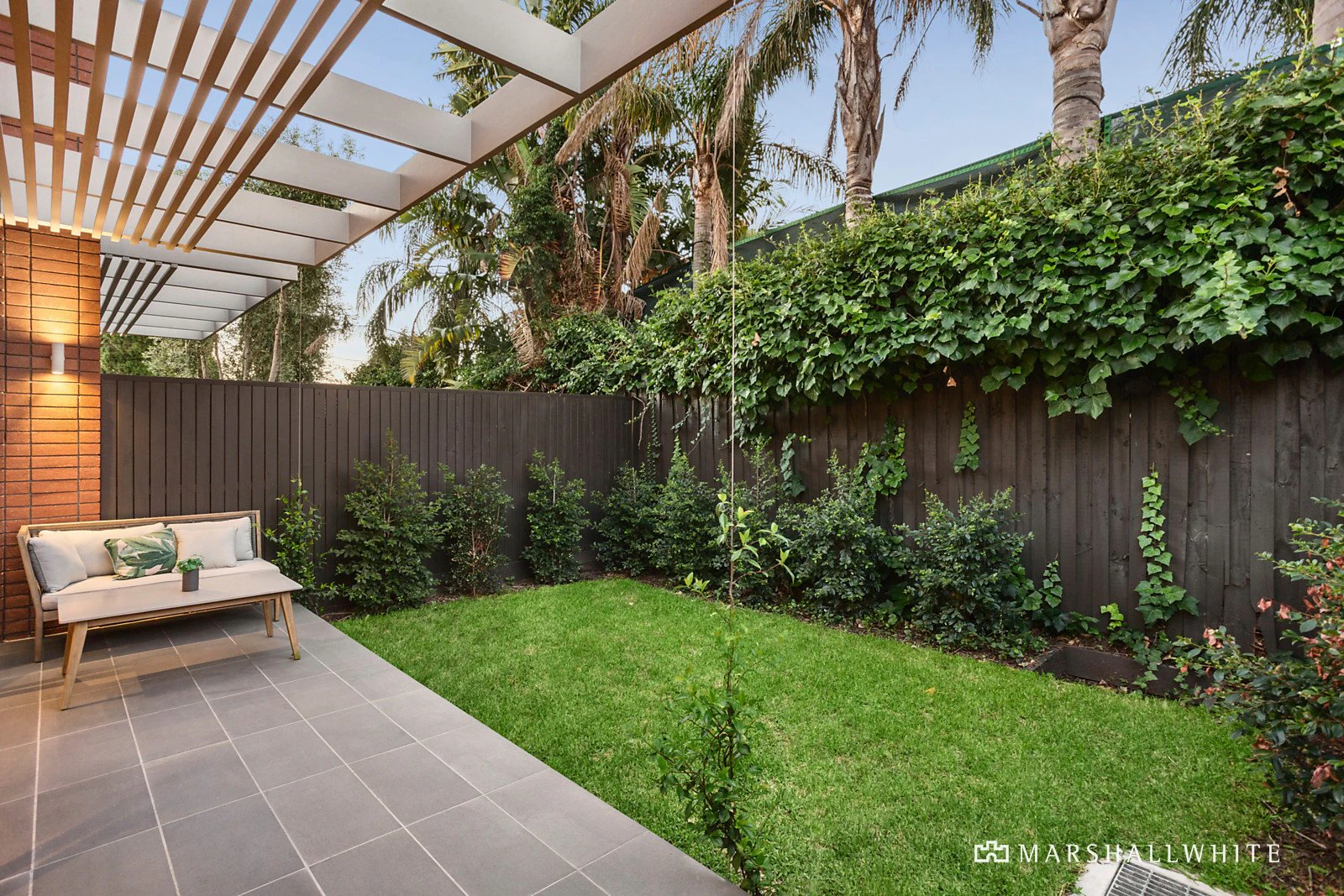 1b Virginia Court, Caulfield South, VIC