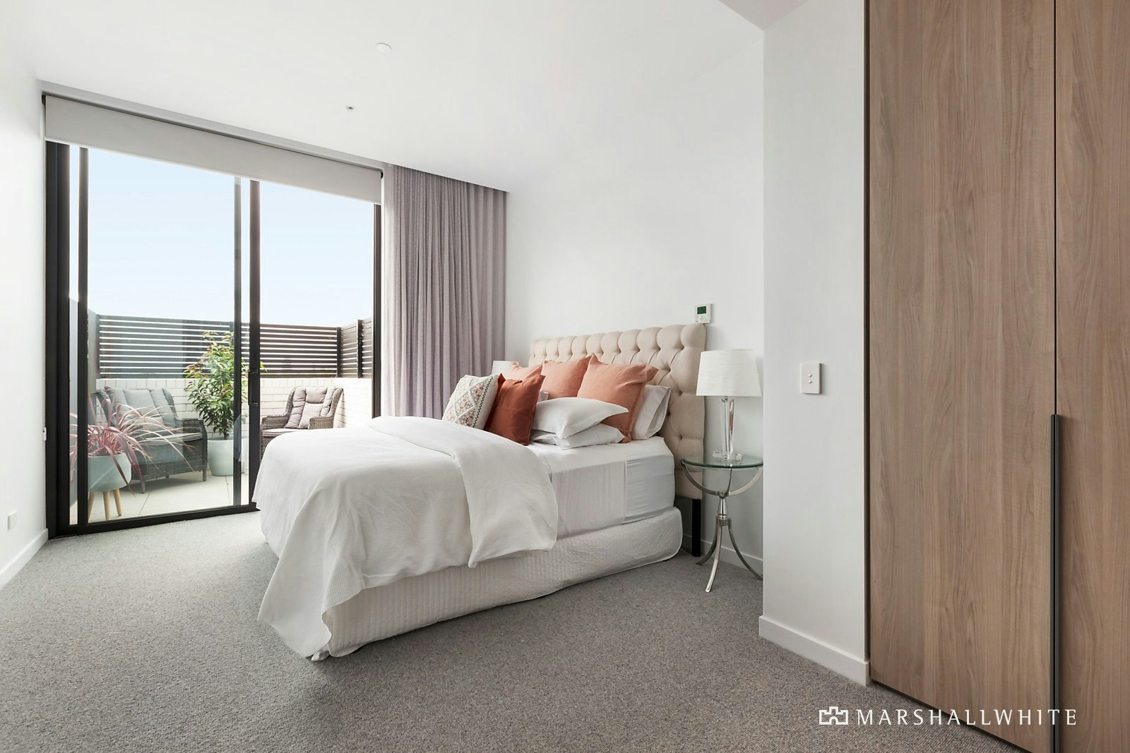 202/2a Nyora Street, Malvern East, VIC