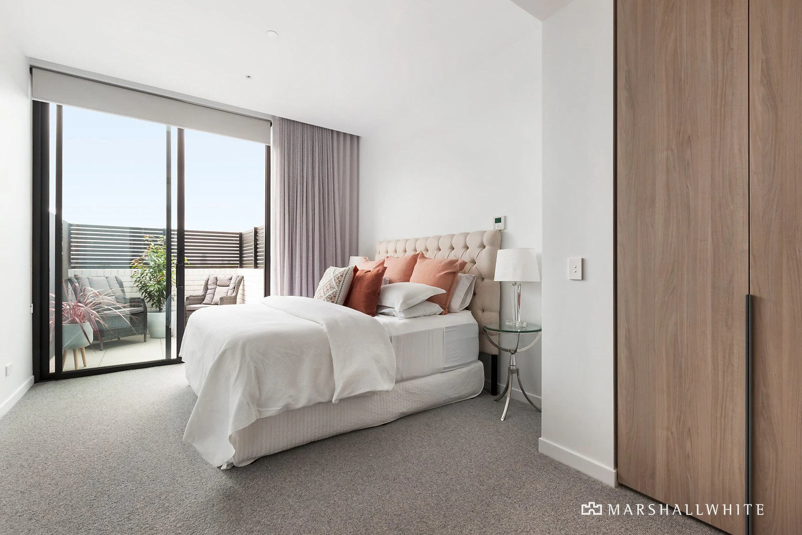 202/2a Nyora Street, Malvern East, VIC