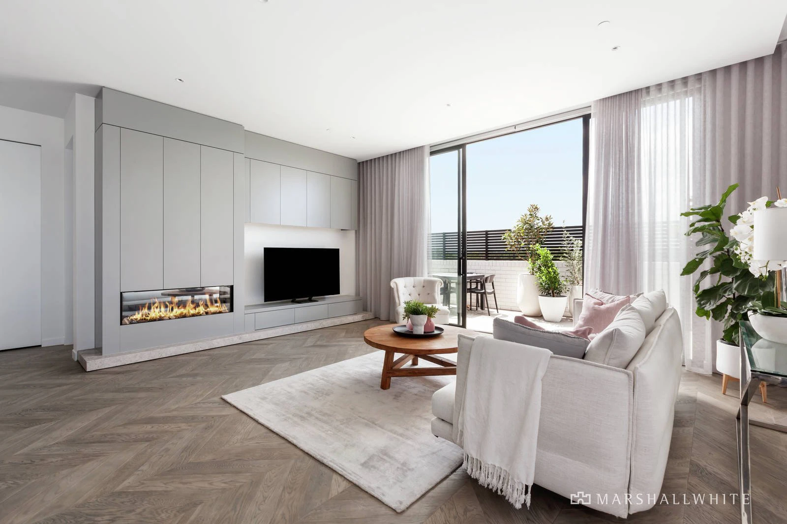 202/2a Nyora Street, Malvern East, VIC