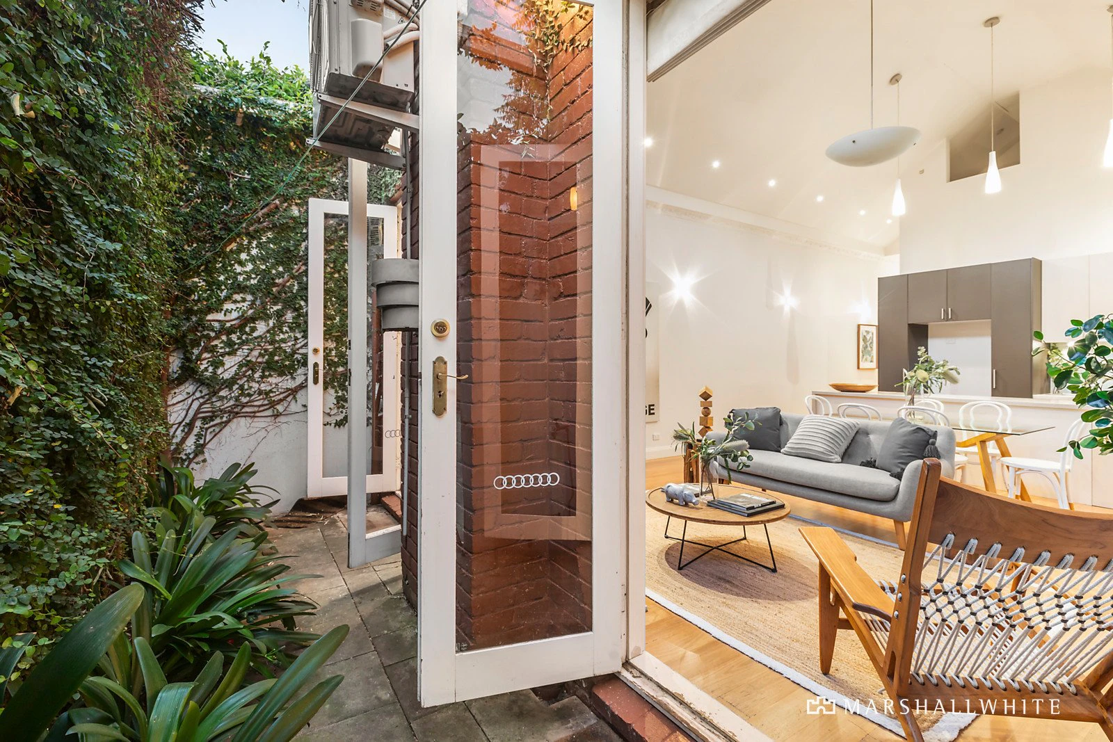 10 Heather Street, South Melbourne, VIC