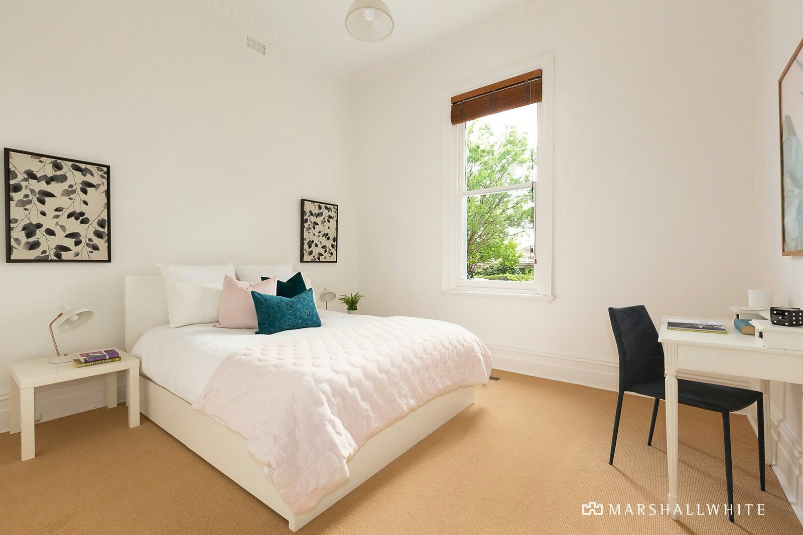 14 Leopold Crescent, Mont Albert, VIC