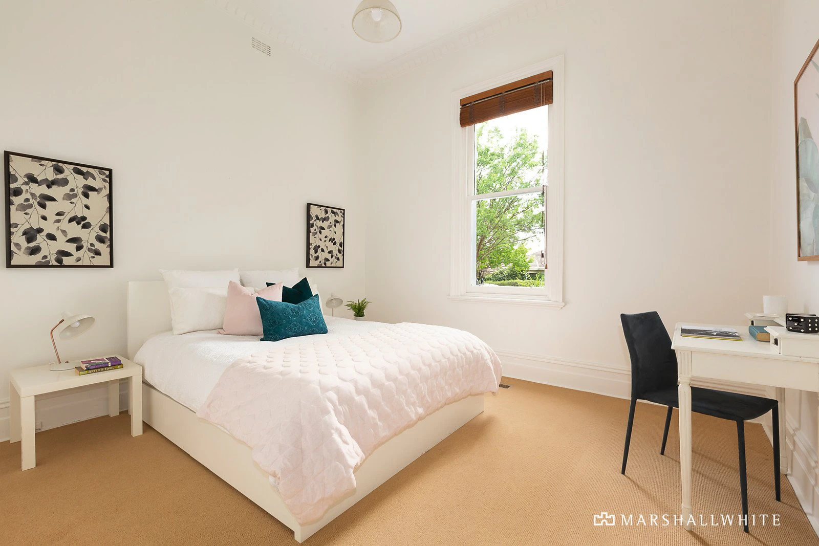 14 Leopold Crescent, Mont Albert, VIC