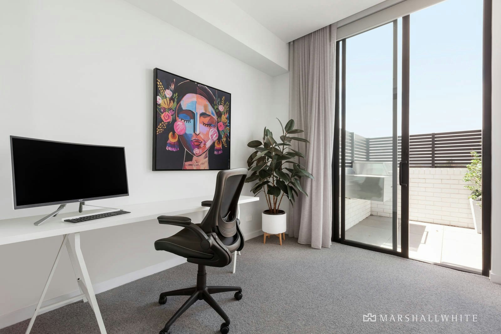 202/2a Nyora Street, Malvern East, VIC