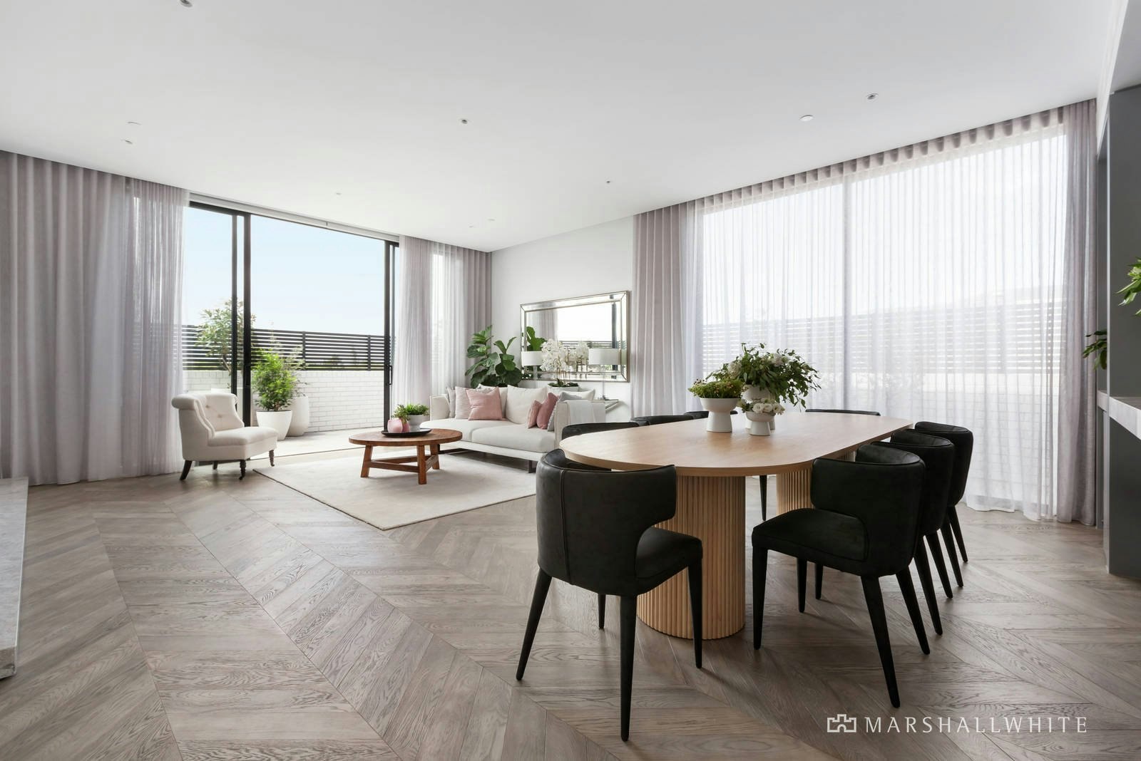 202/2a Nyora Street, Malvern East, VIC