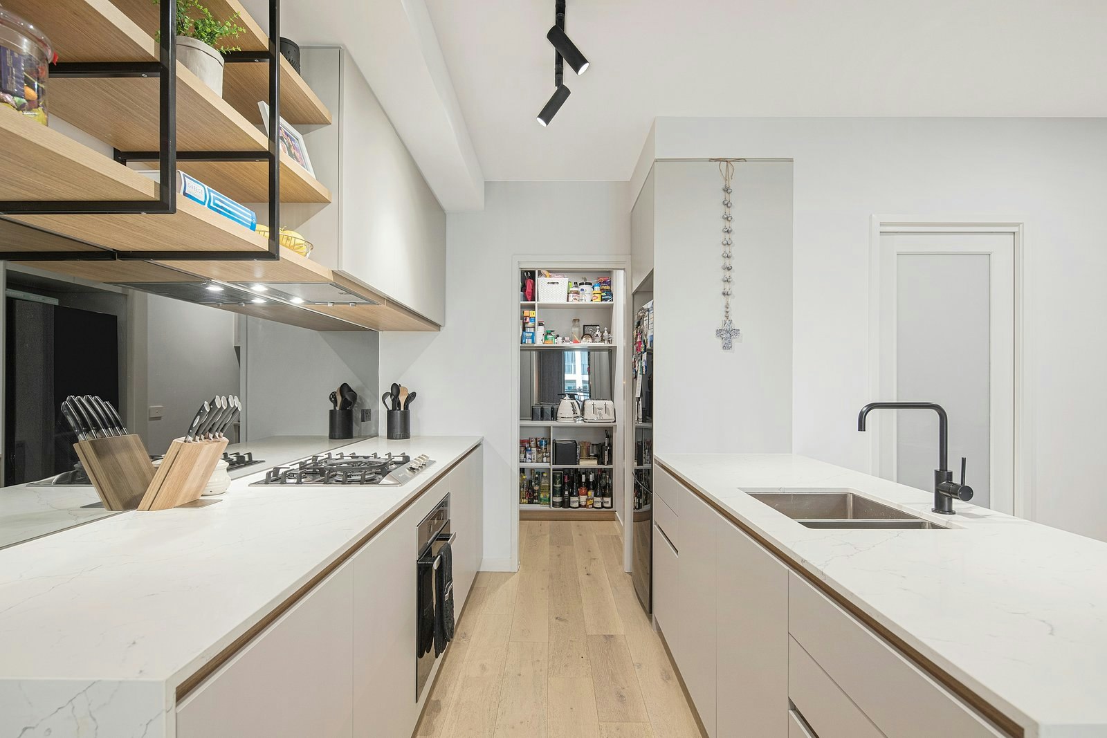 201/1 Red Hill Terrace, Doncaster East, VIC