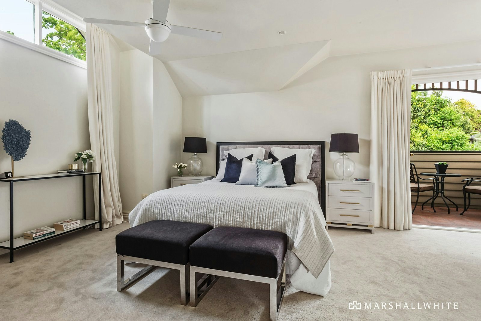 10 Kinsale Crescent, Balwyn, VIC