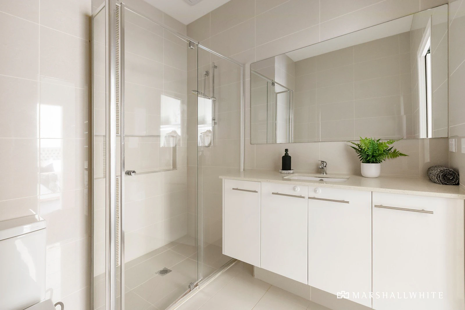 5a Heath Crescent, Hampton East, VIC