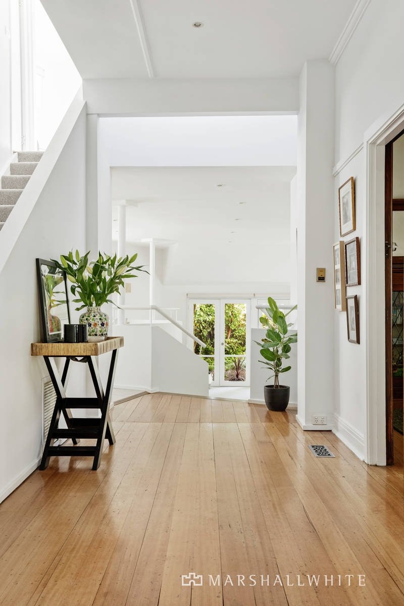 1 Kirkwood Drive, Camberwell, VIC