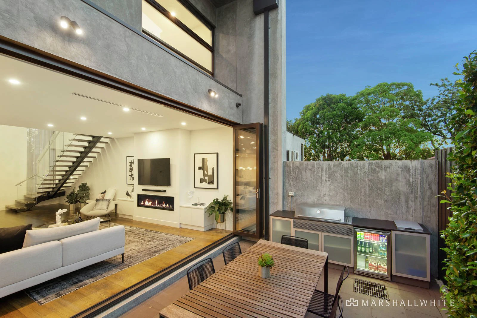 13A Middle Road, Camberwell, VIC