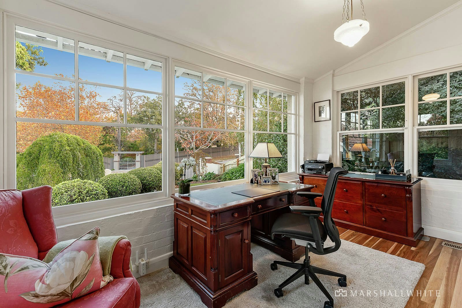 33 Dorrington Avenue, Glen Iris, VIC