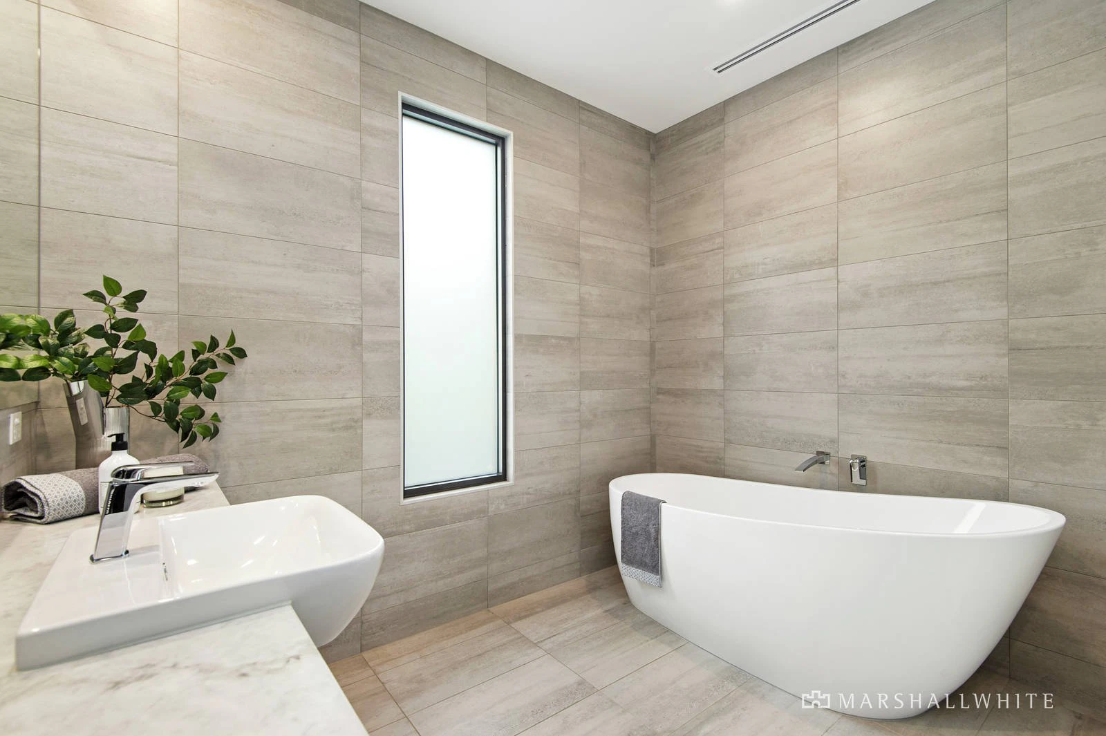 13A Middle Road, Camberwell, VIC
