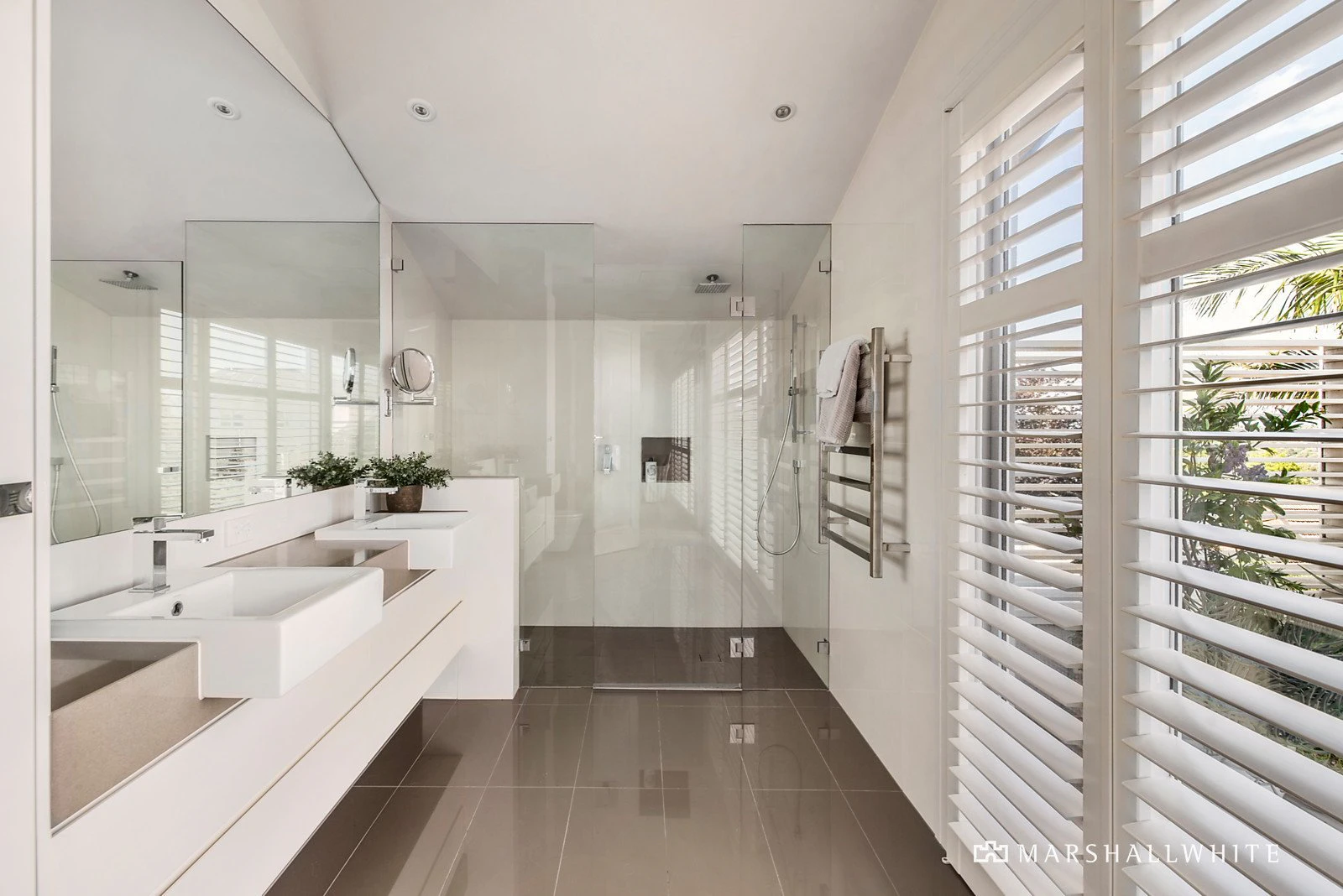 6 Victor Avenue, Kew, VIC