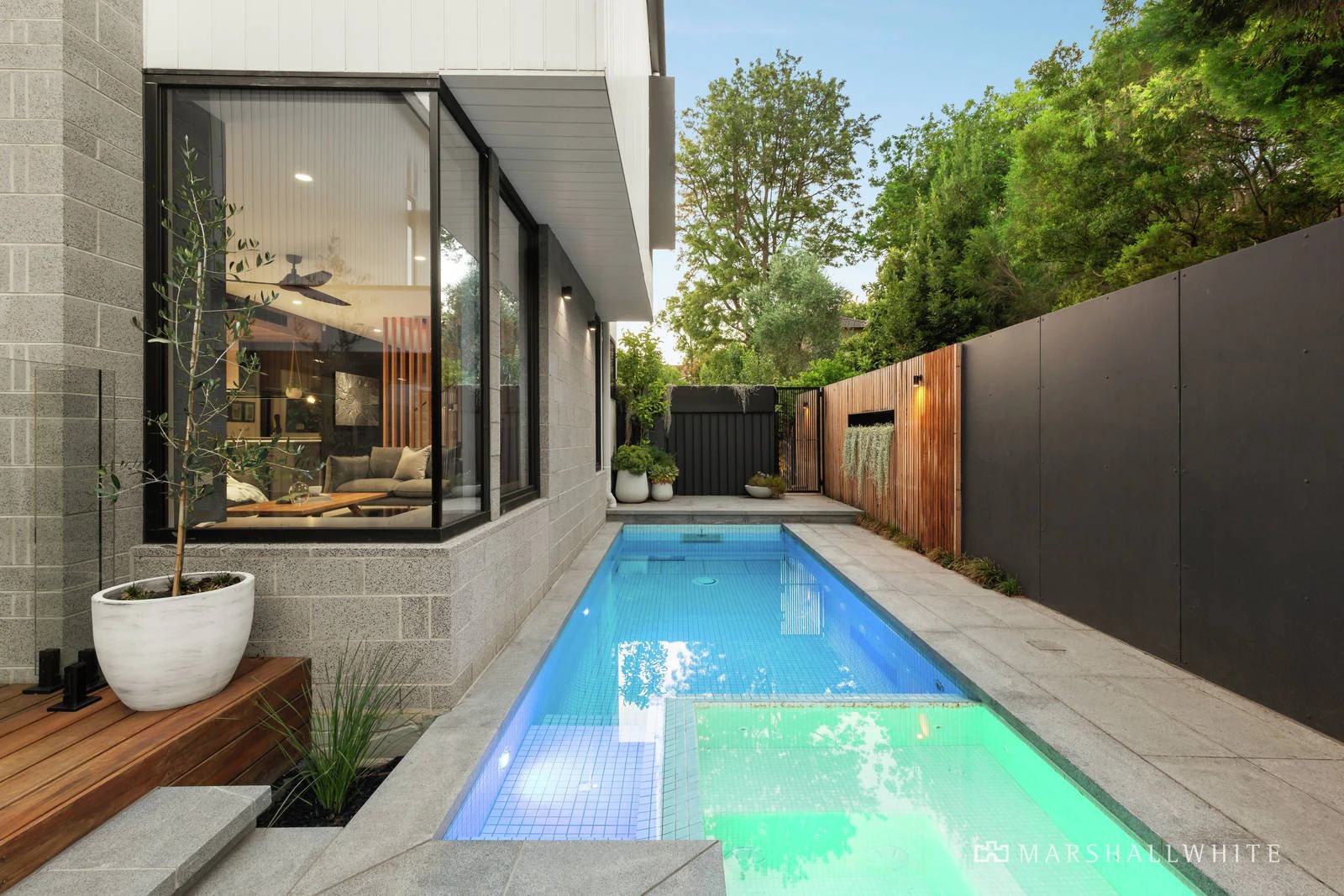 11 Hillside Parade, Glen Iris, VIC