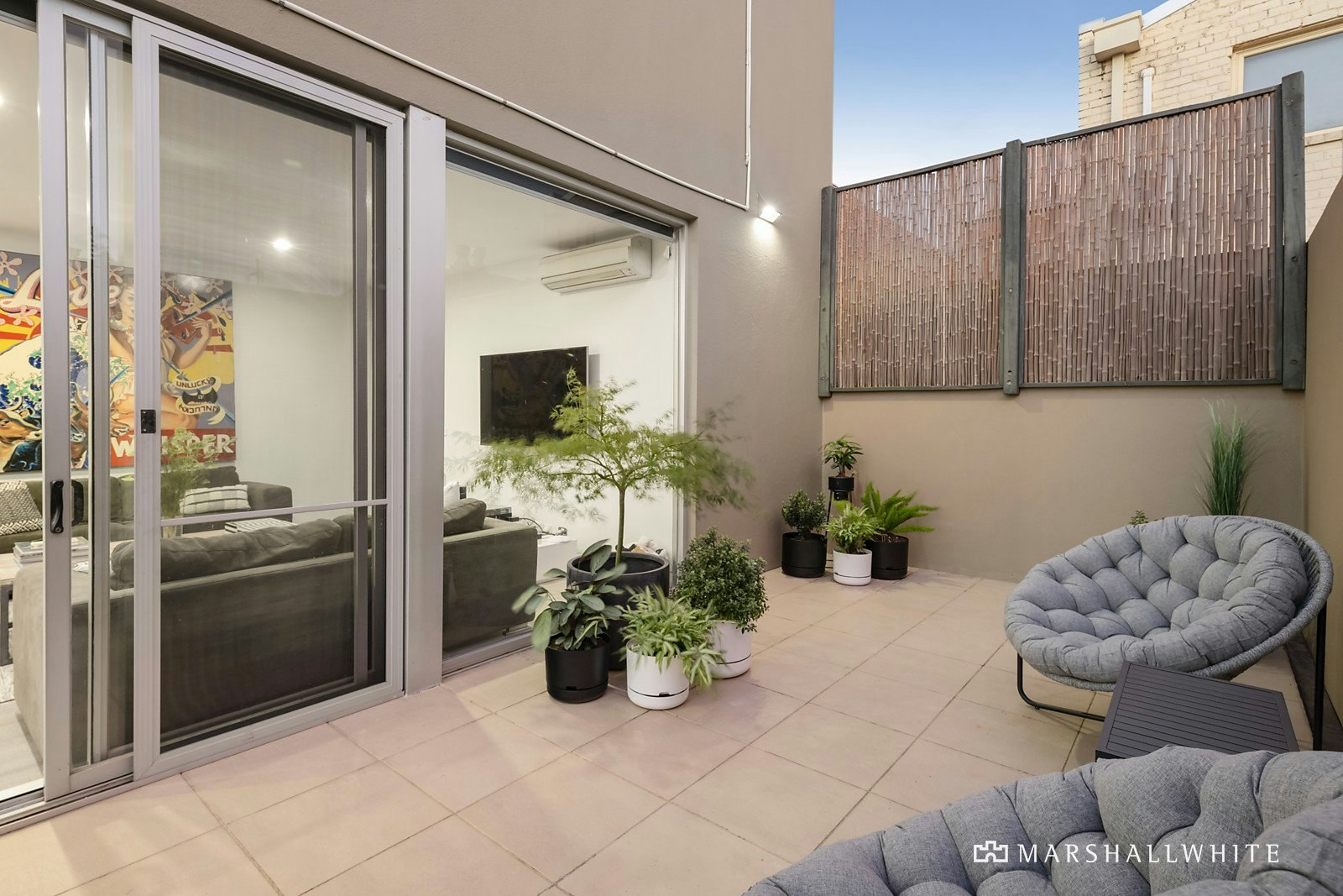 2/27 Irymple Avenue, Glen Iris, VIC